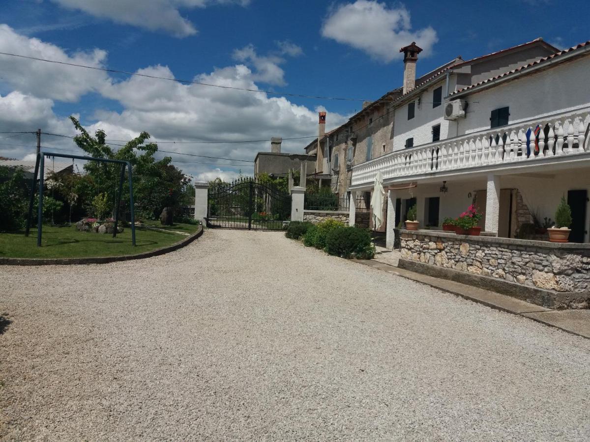 Hotel Casa Irma Žminj Exterior foto